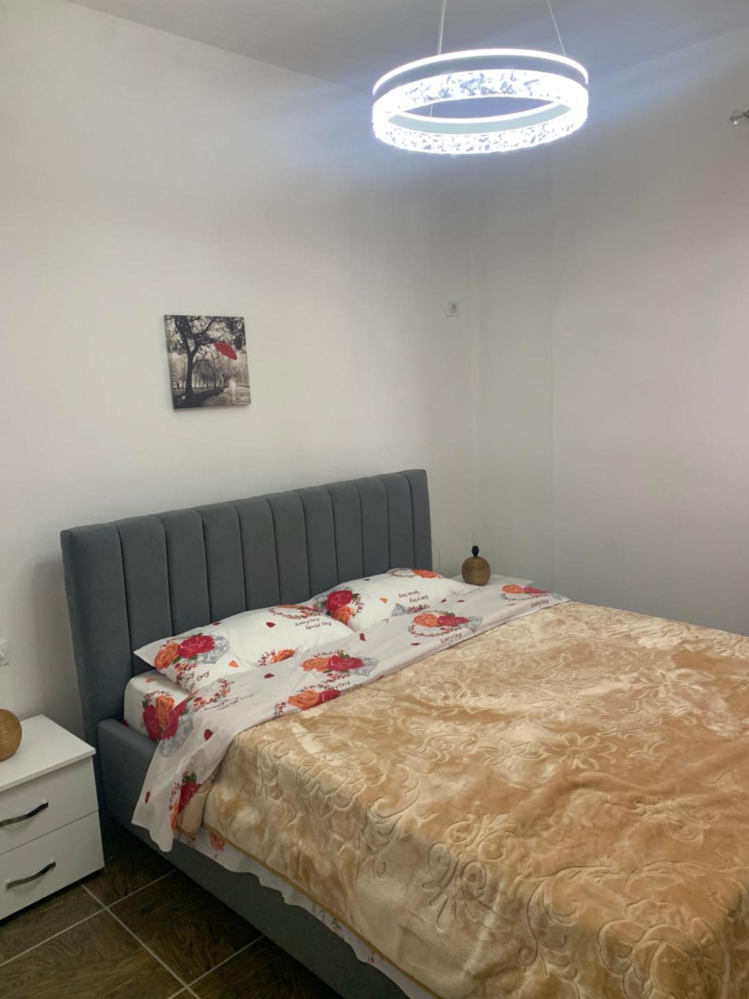Adriatik Apartaments Sarandë Exterior foto