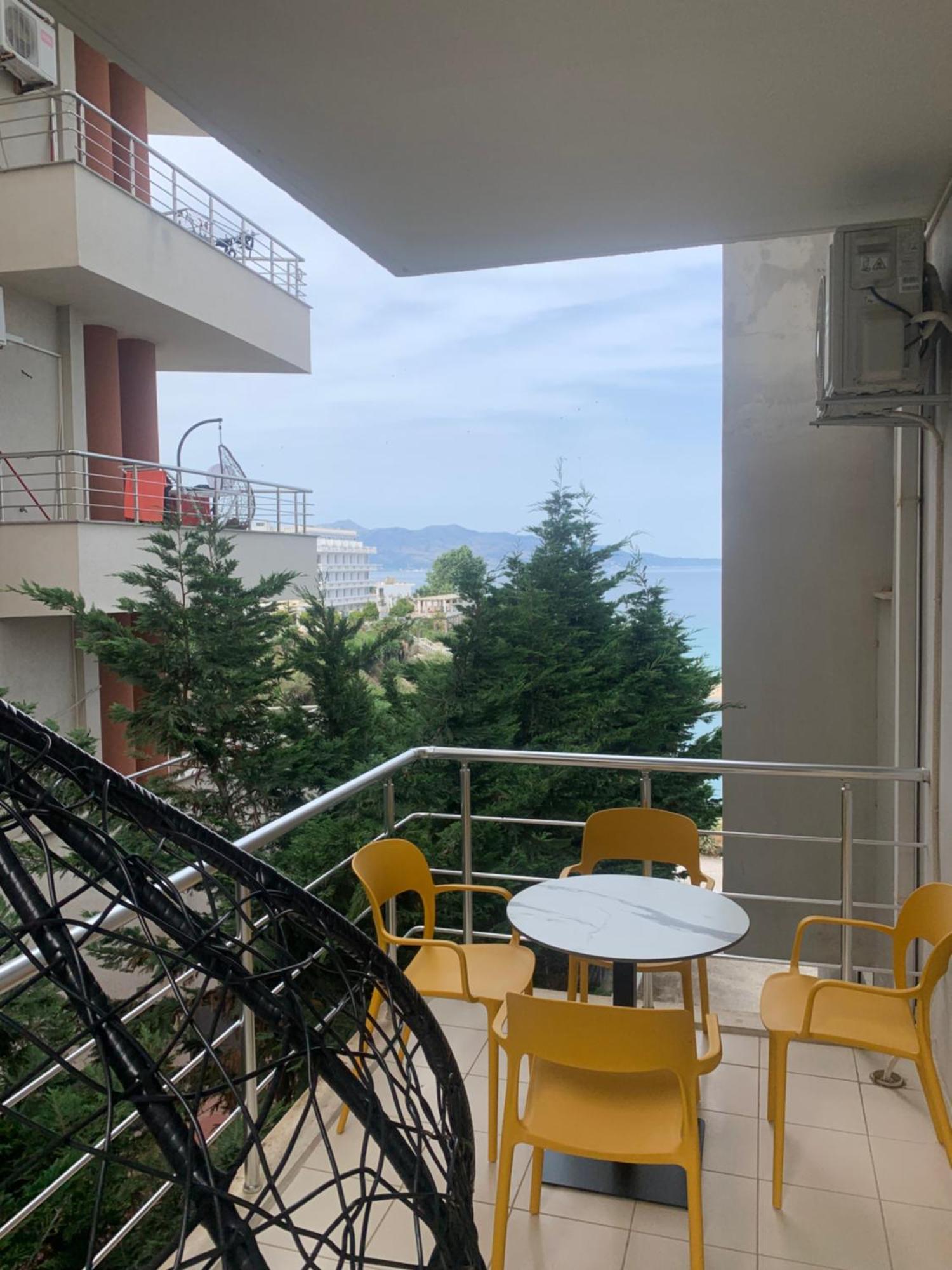 Adriatik Apartaments Sarandë Exterior foto